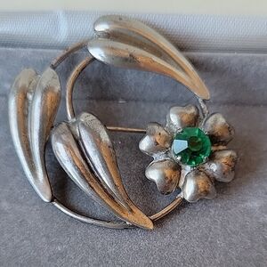 Vintage sterling silver Brooch